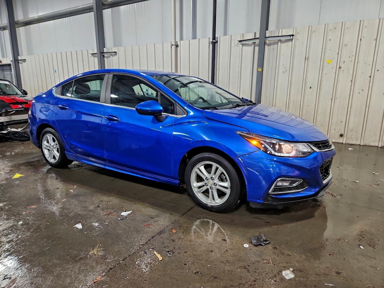 2017 CHEVROLET CRUZE LT photo 4