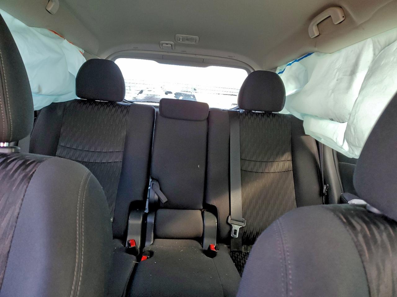 2018 NISSAN ROGUE S photo 10