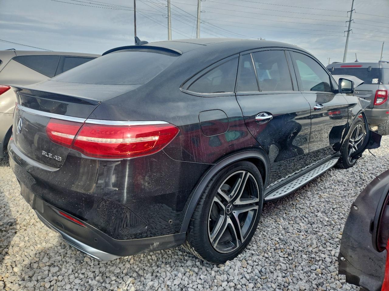 2017 MERCEDES-BENZ GLE COUPE 43 AMG photo 3