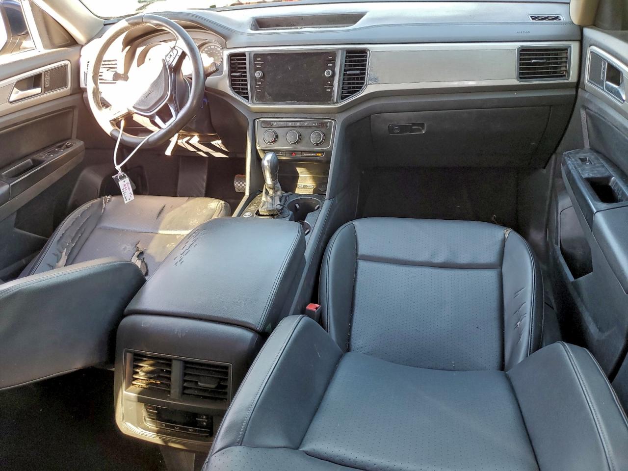 2018 VOLKSWAGEN ATLAS SE photo 8