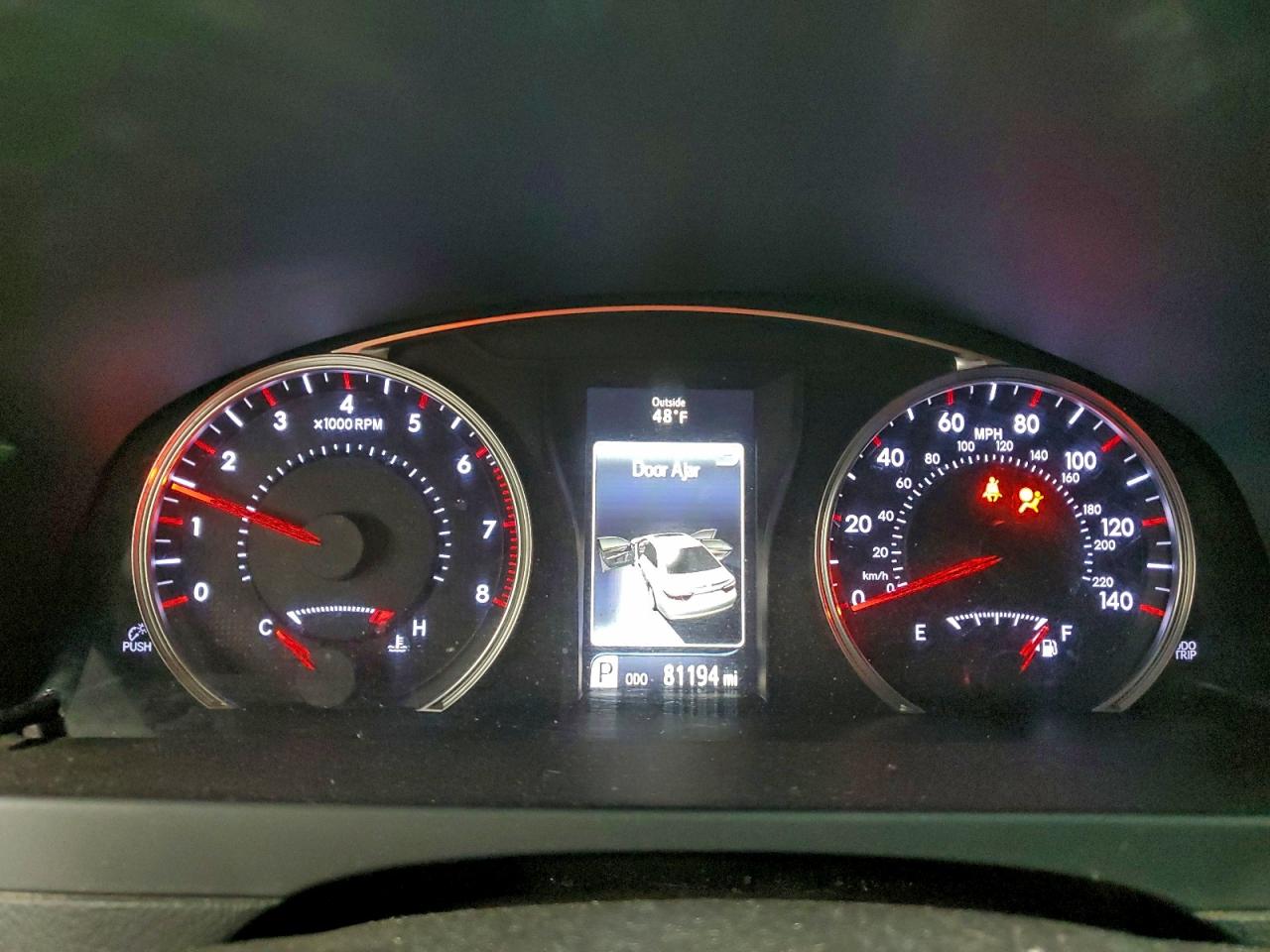 2015 TOYOTA CAMRY LE photo 9