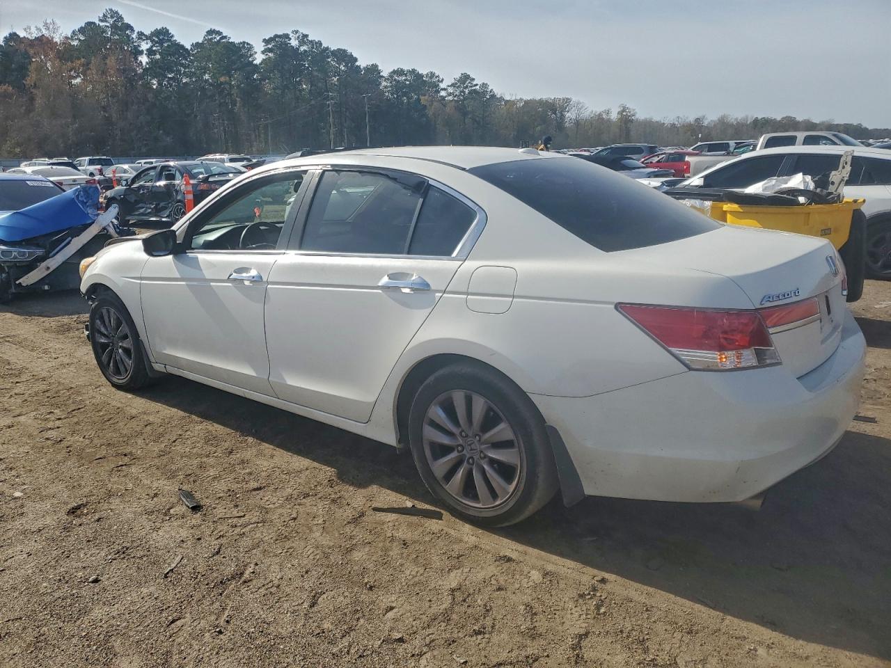 2011 HONDA ACCORD EXL photo 3