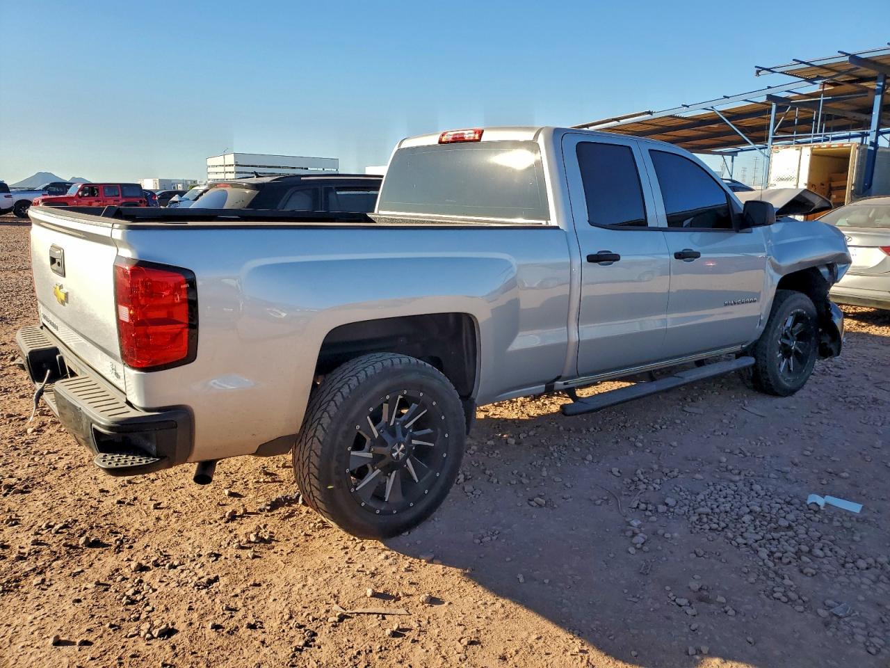2016 CHEVROLET SILVERADO C1500 photo 3