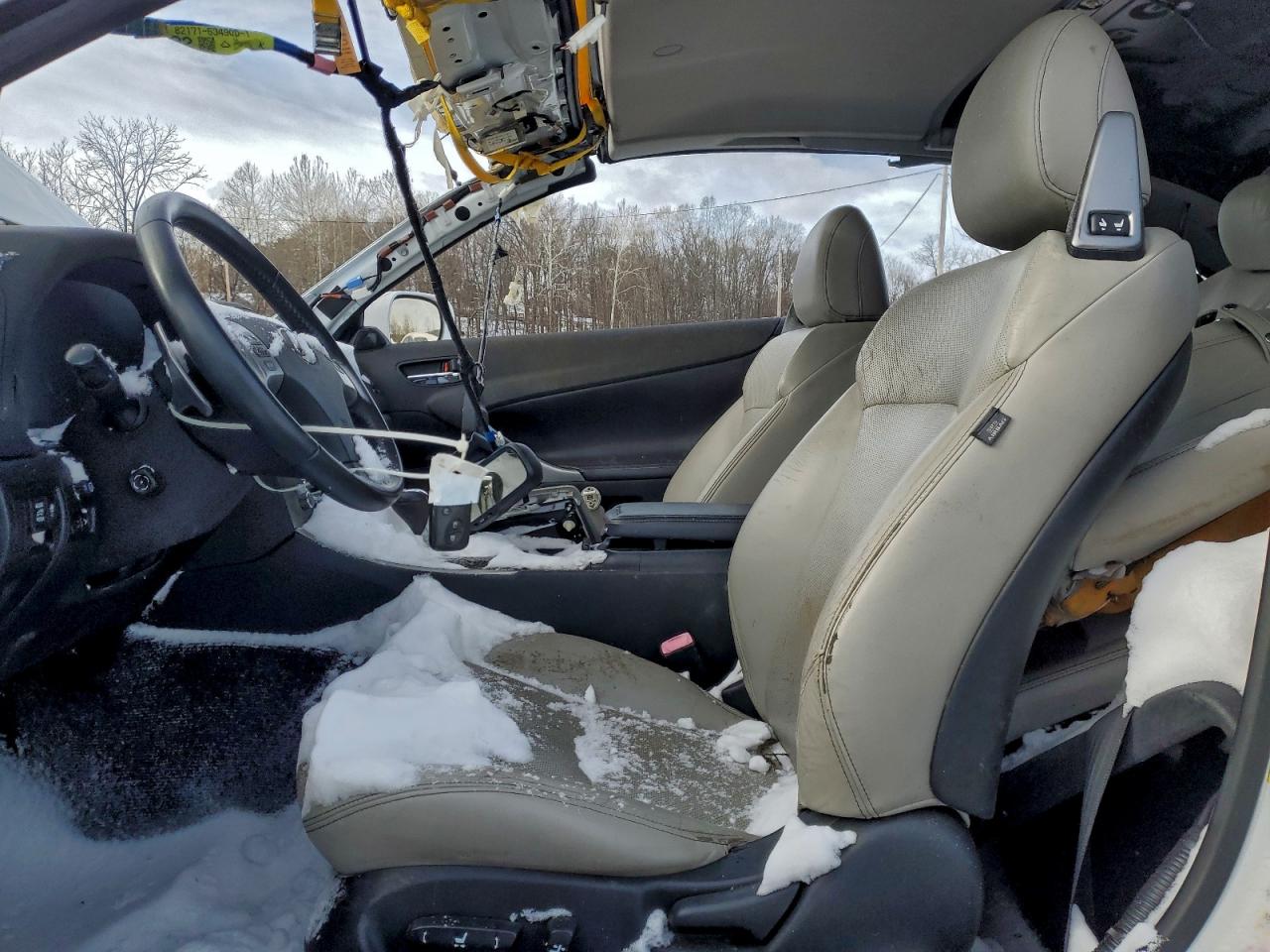 2012 LEXUS IS 250 photo 7