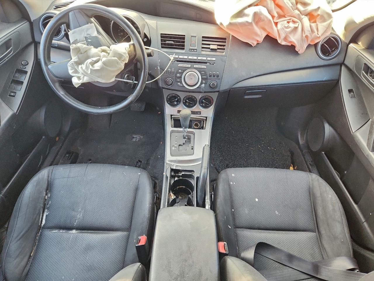 2010 MAZDA 3 I photo 8