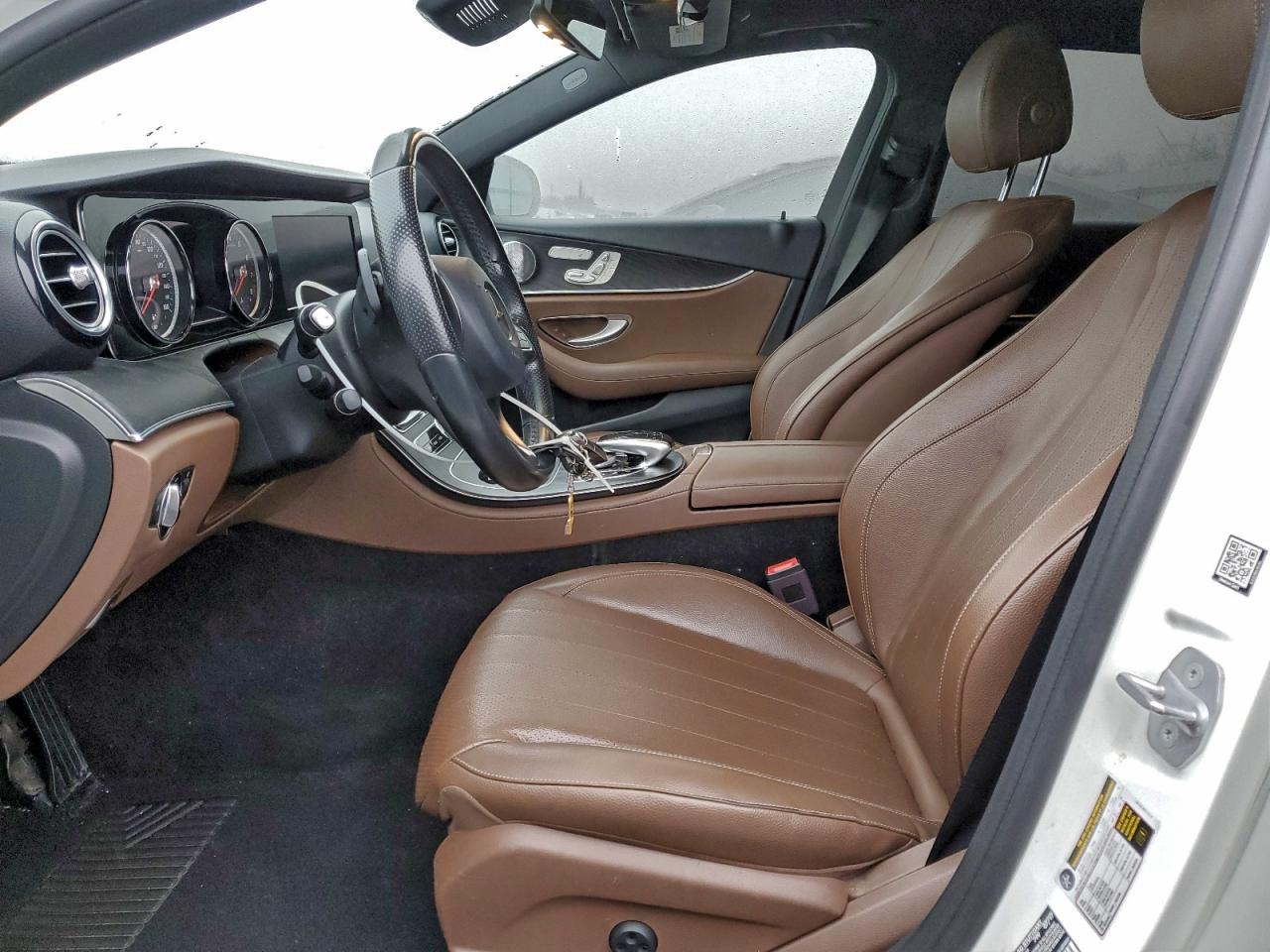 2018 MERCEDES-BENZ E 300 photo 7
