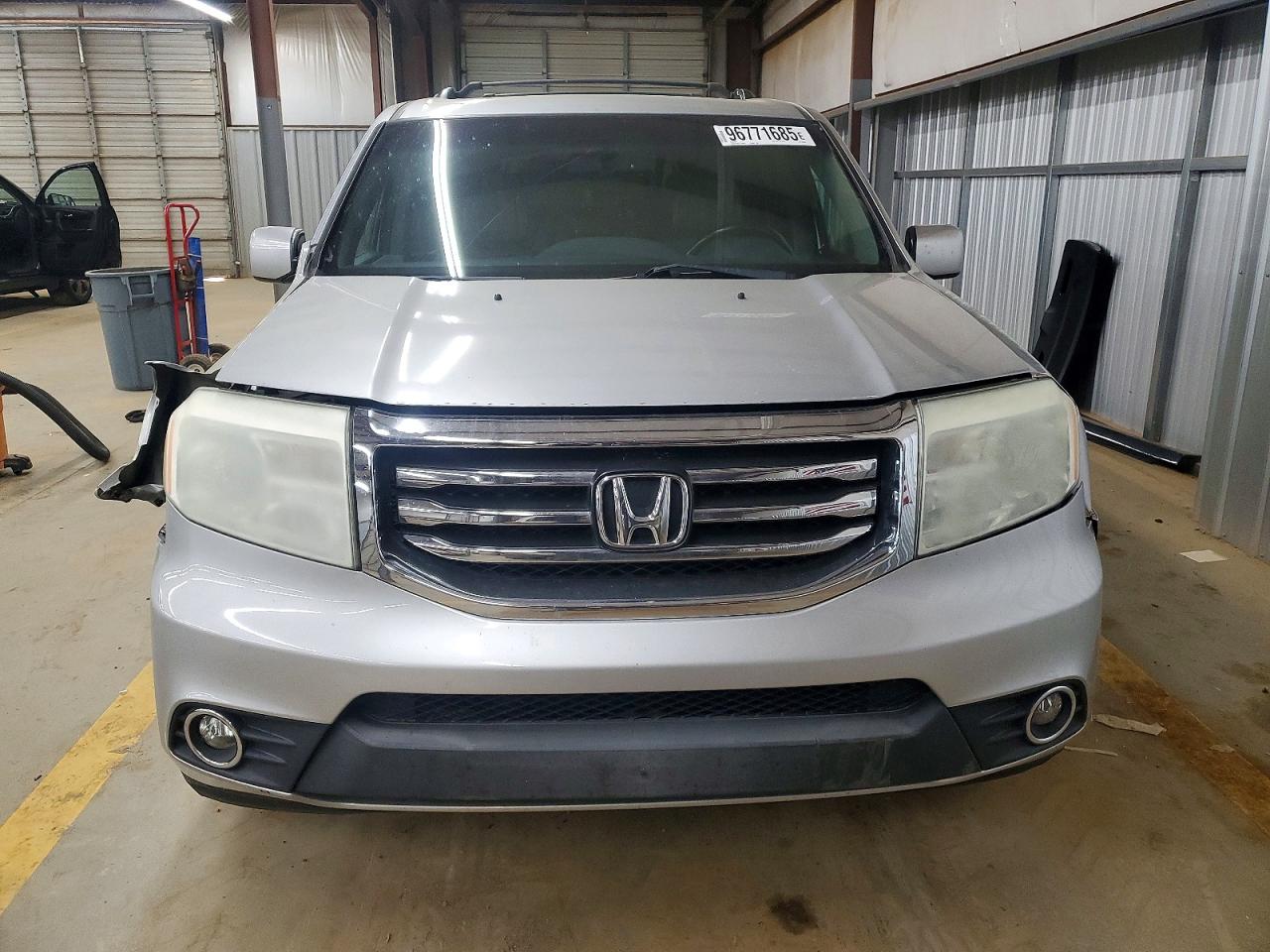 2013 HONDA PILOT EXL photo 5