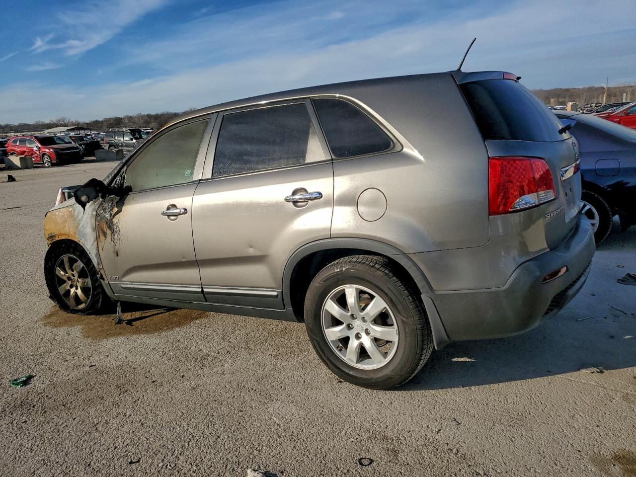 2011 KIA SORENTO BASE photo 2
