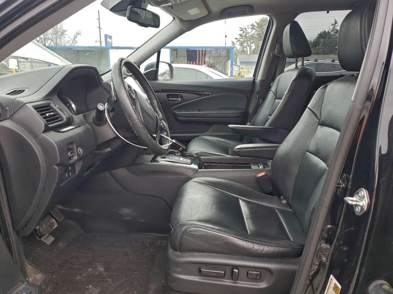 2016 HONDA PILOT TOURING photo 7
