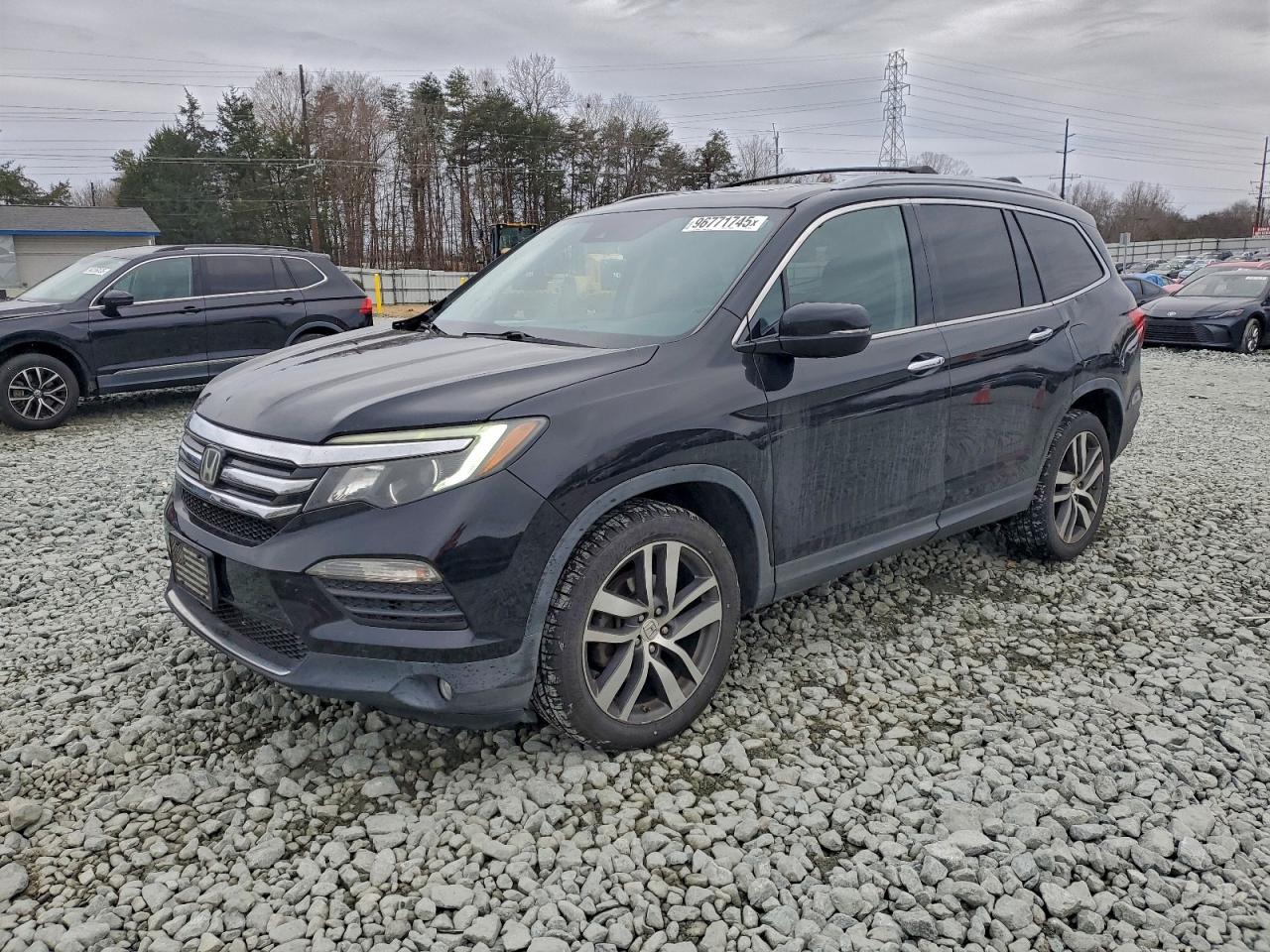 2016 HONDA PILOT TOURING — NORMAL WEAR damage — photo 1