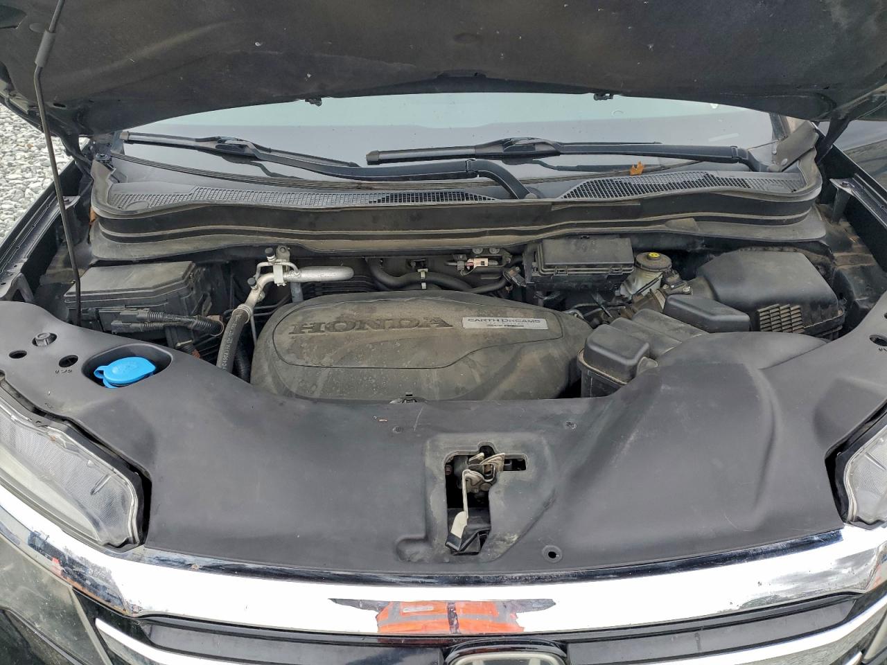 2016 HONDA PILOT TOURING photo 12