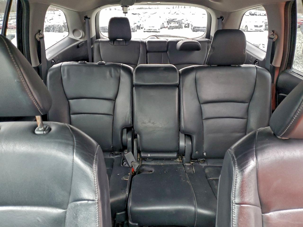 2016 HONDA PILOT TOURING photo 10