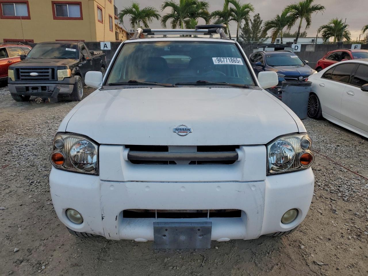 2001 NISSAN FRONTIER CREW CAB SC photo 5