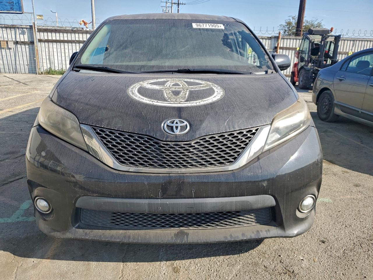 2015 TOYOTA SIENNA SPORT photo 5