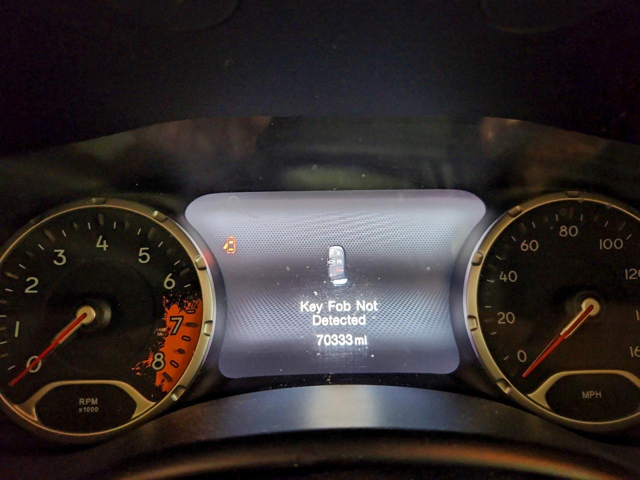 2015 JEEP RENEGADE LIMITED photo 9