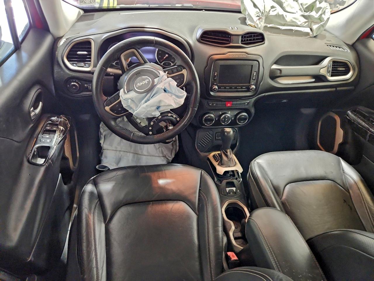 2015 JEEP RENEGADE LIMITED photo 8