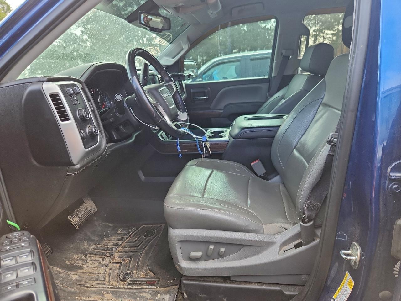 2017 GMC SIERRA K1500 SLT photo 7