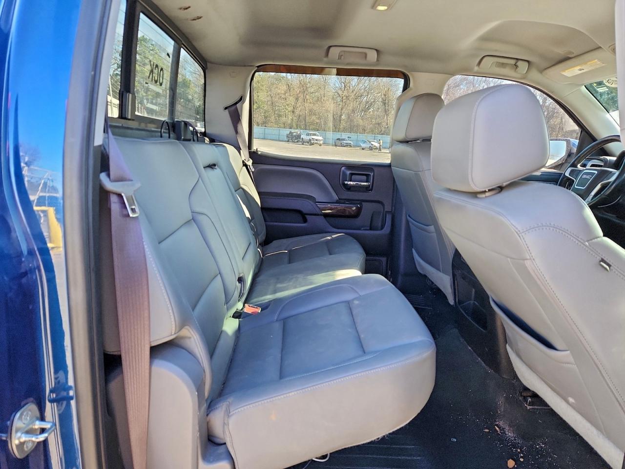 2017 GMC SIERRA K1500 SLT photo 10