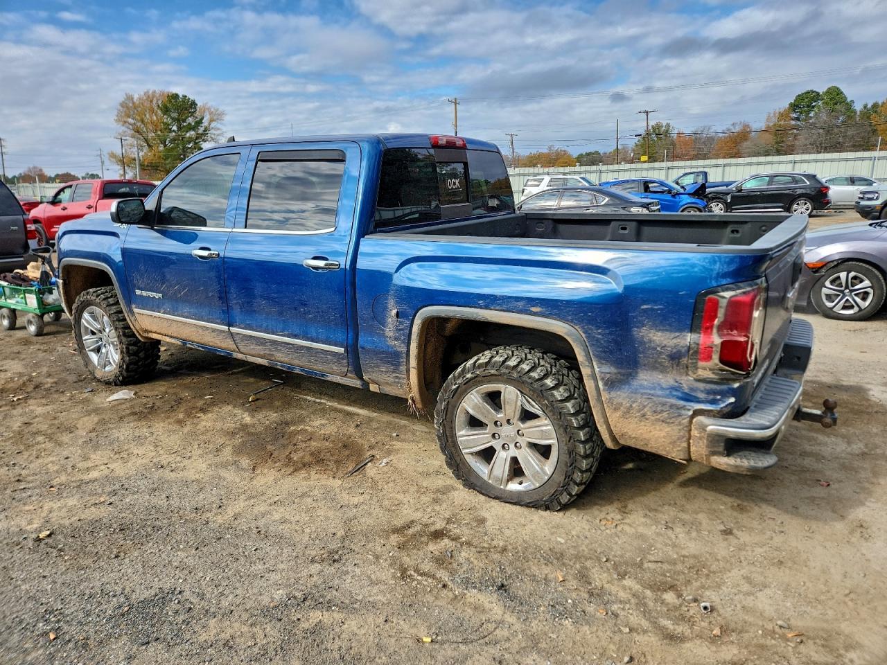 2017 GMC SIERRA K1500 SLT photo 2