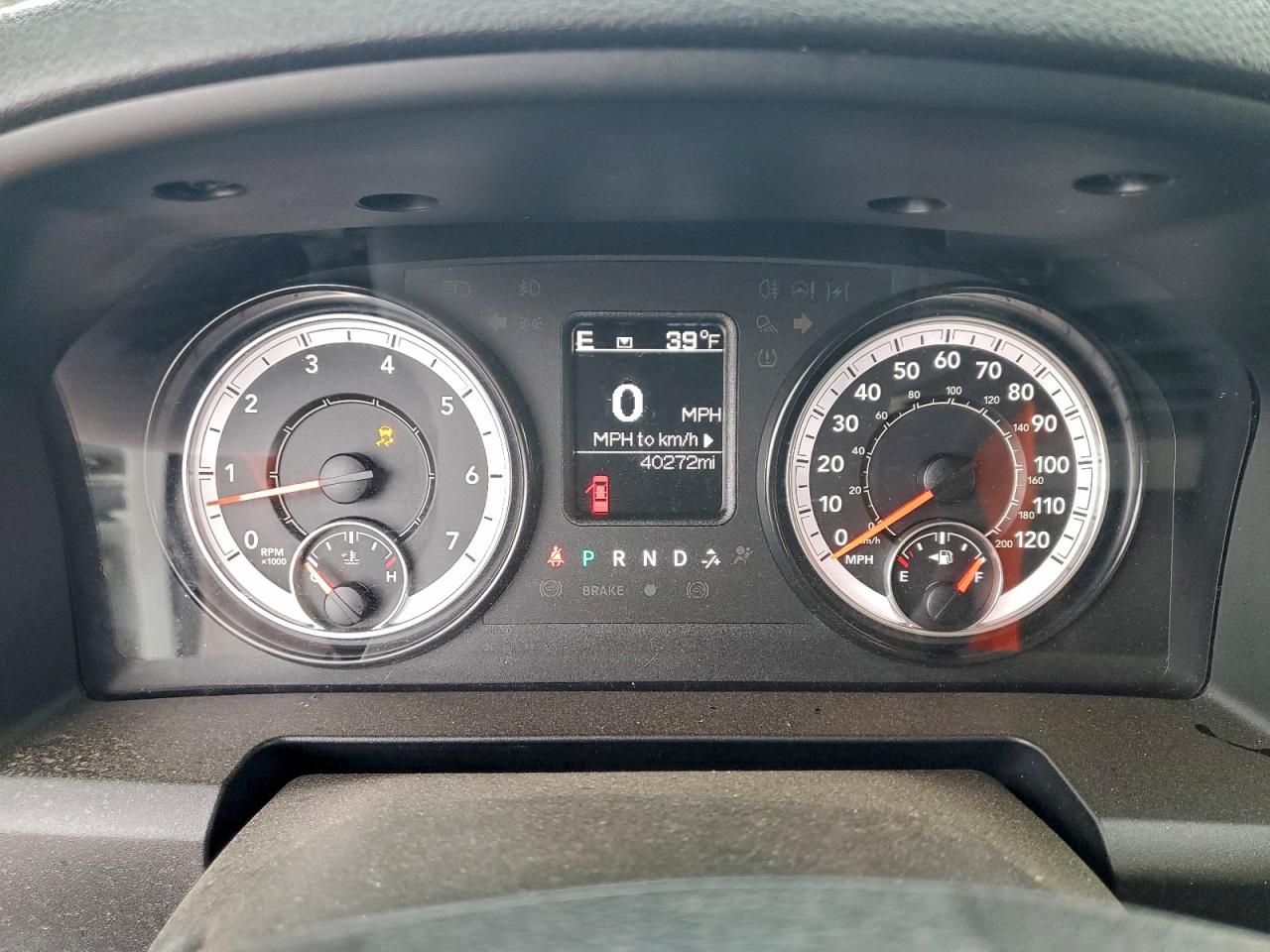 2022 RAM 1500 CLASSIC TRADESMAN photo 9