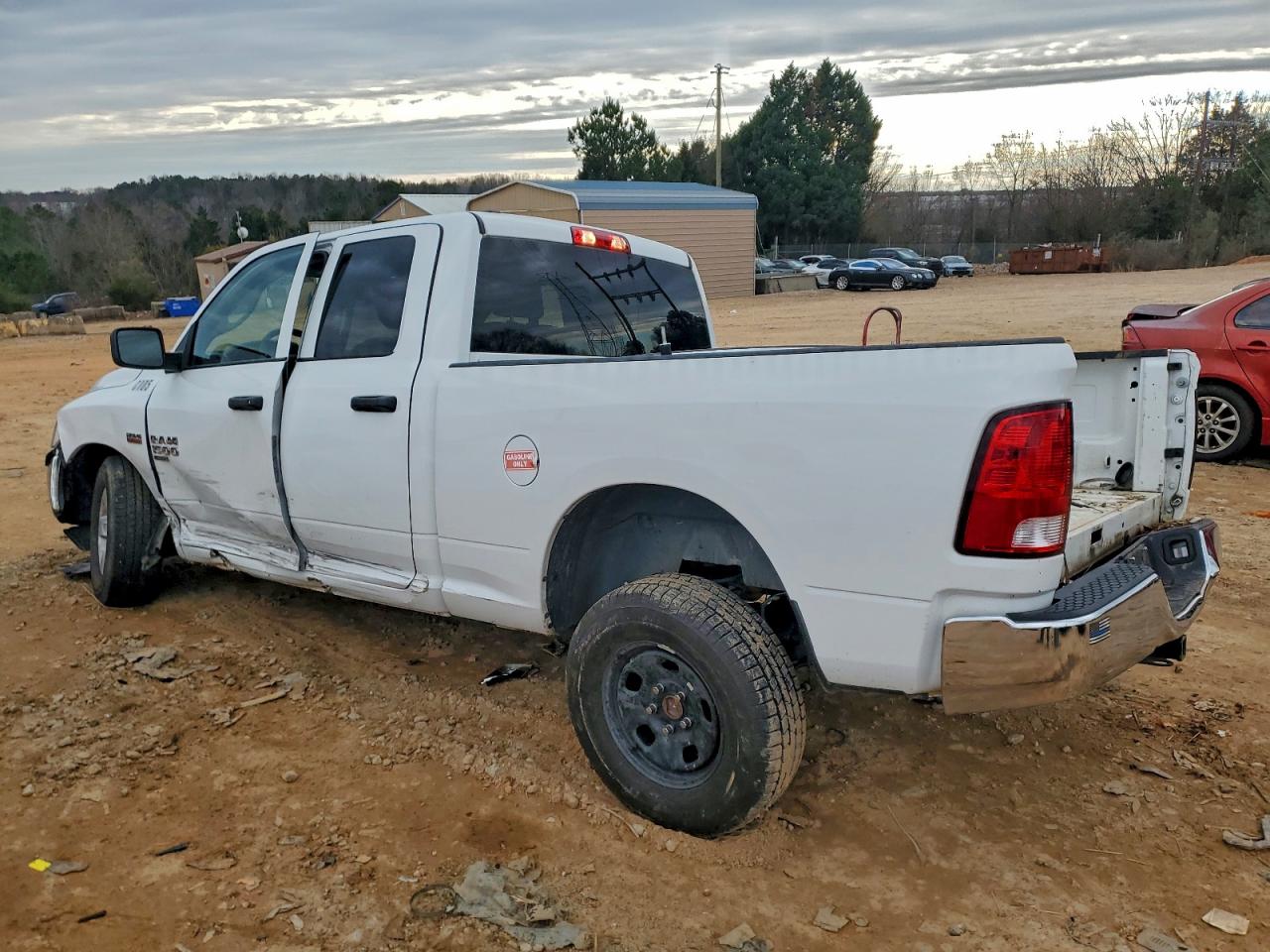 2022 RAM 1500 CLASSIC TRADESMAN photo 2