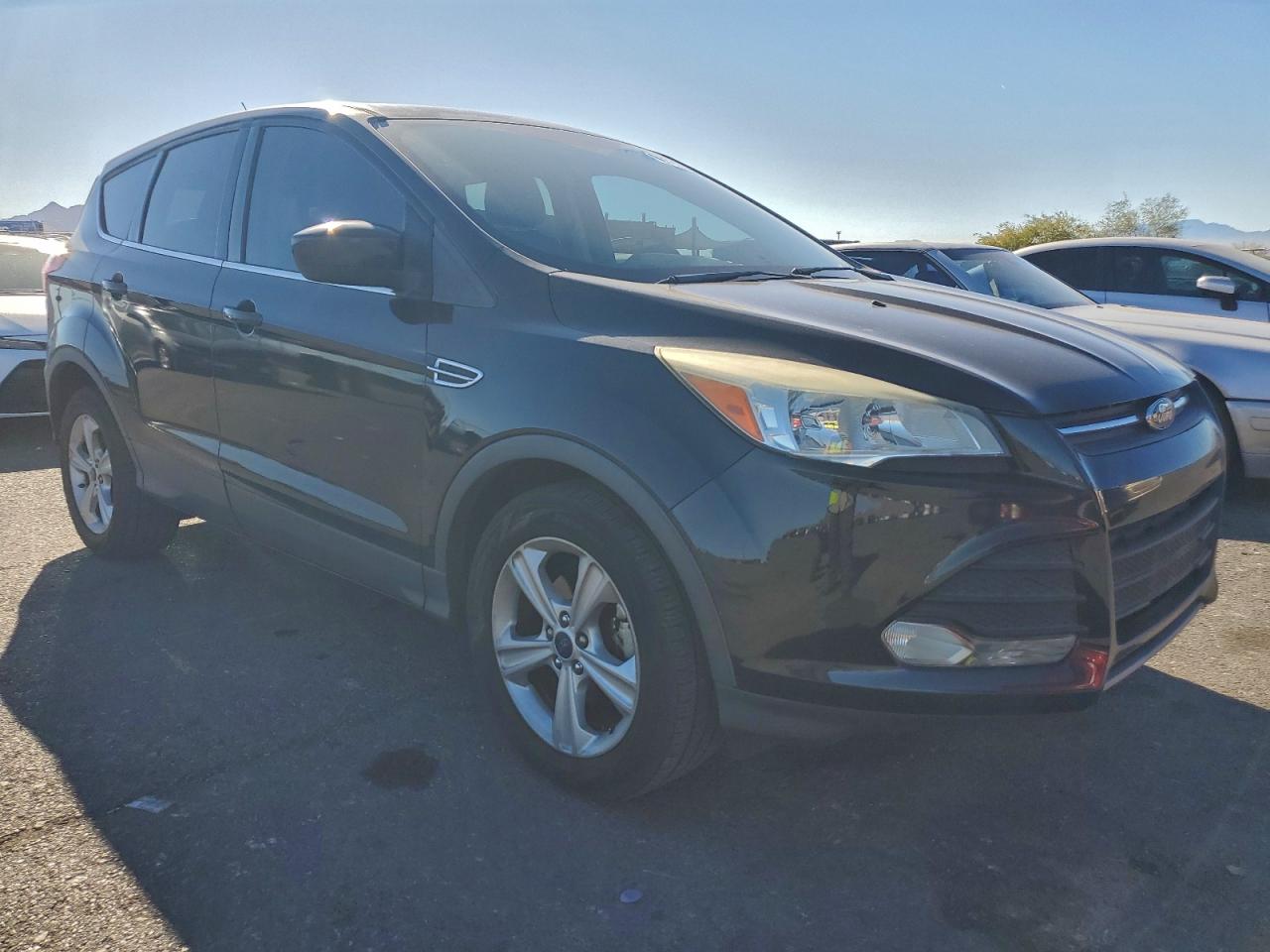 2014 FORD ESCAPE SE photo 4