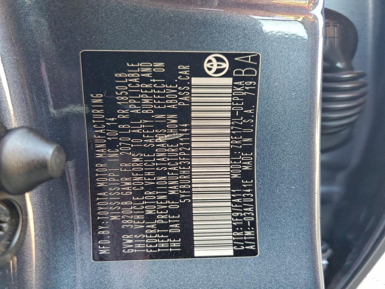 2015 TOYOTA COROLLA L photo 23