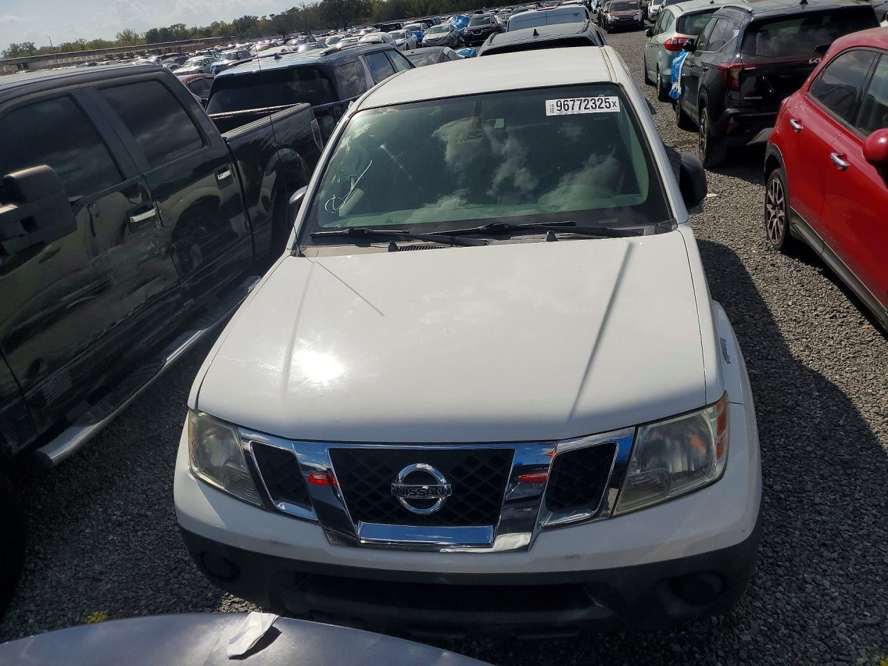 2018 NISSAN FRONTIER S photo 5