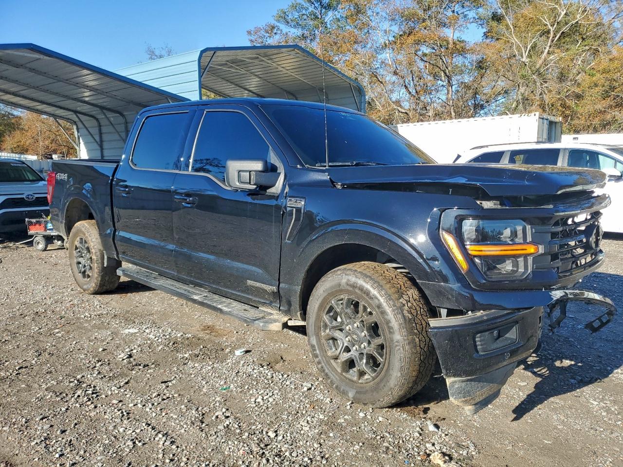 2024 FORD F150 XLT photo 4