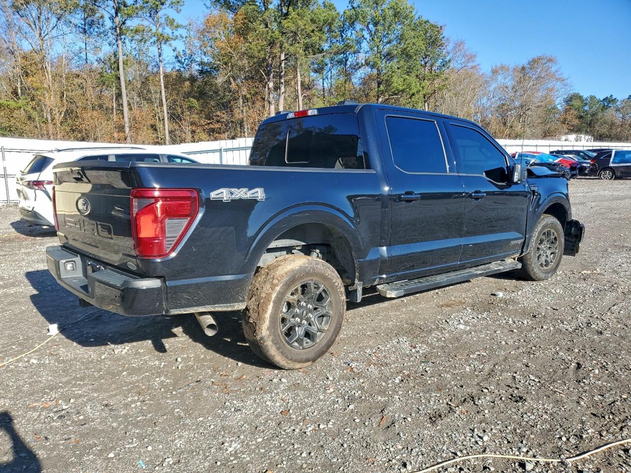 2024 FORD F150 XLT photo 3