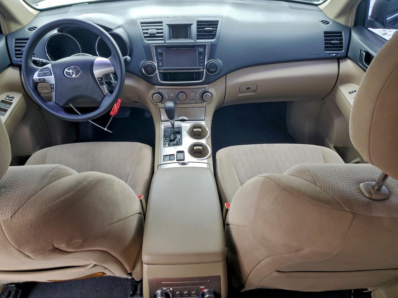 2013 TOYOTA HIGHLANDER BASE photo 15