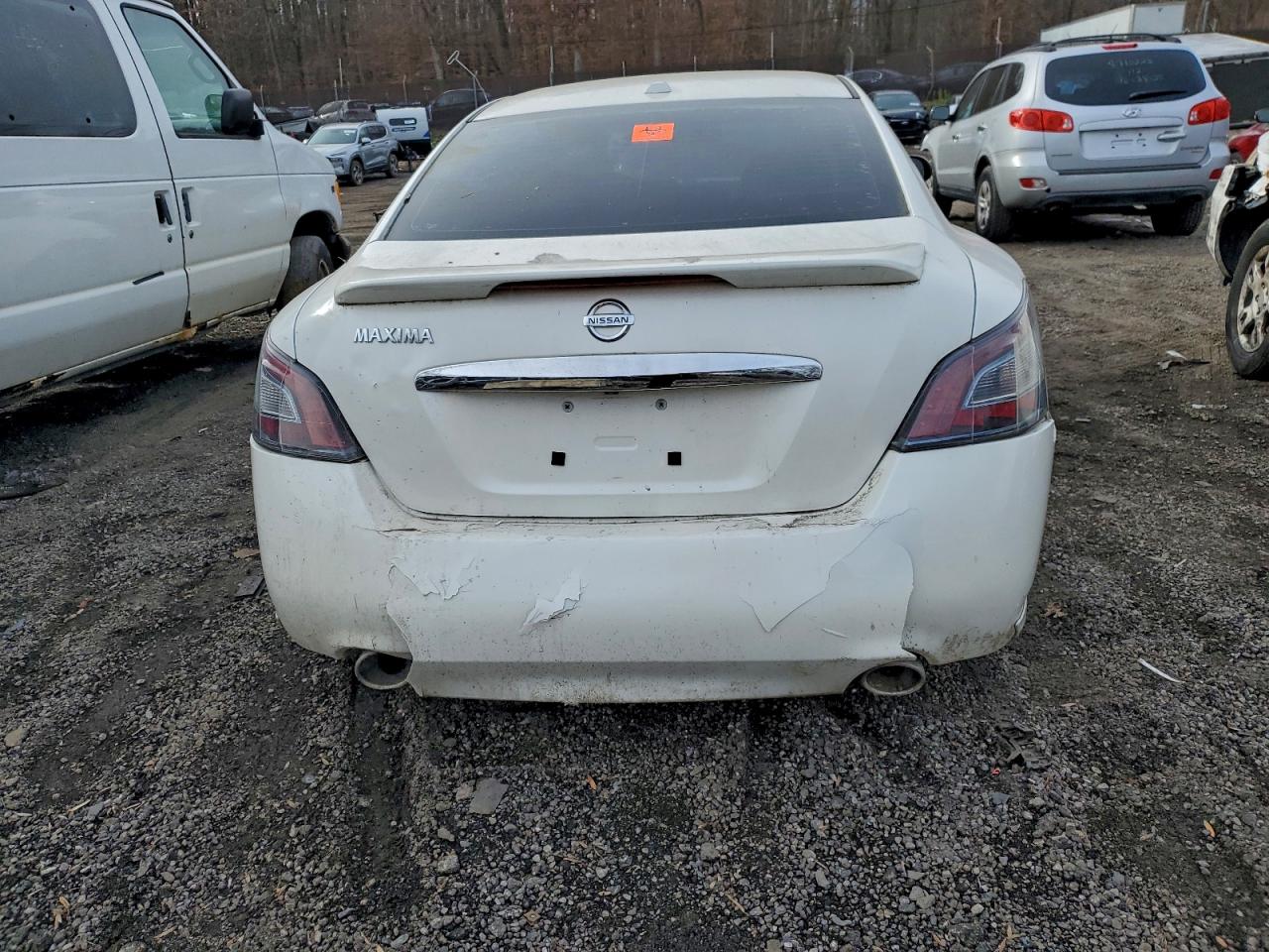 2011 NISSAN MAXIMA S photo 6