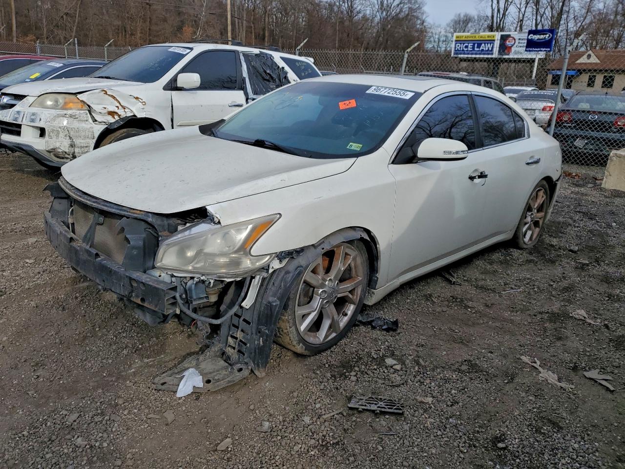 2011 NISSAN MAXIMA S — FRONT END damage — photo 1