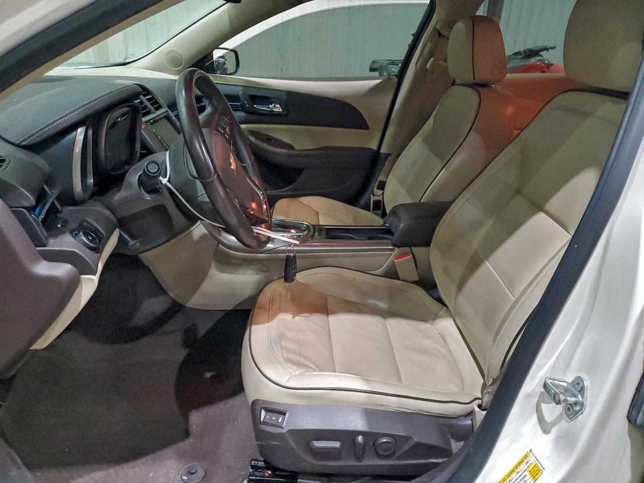 2013 CHEVROLET MALIBU 2LT photo 7