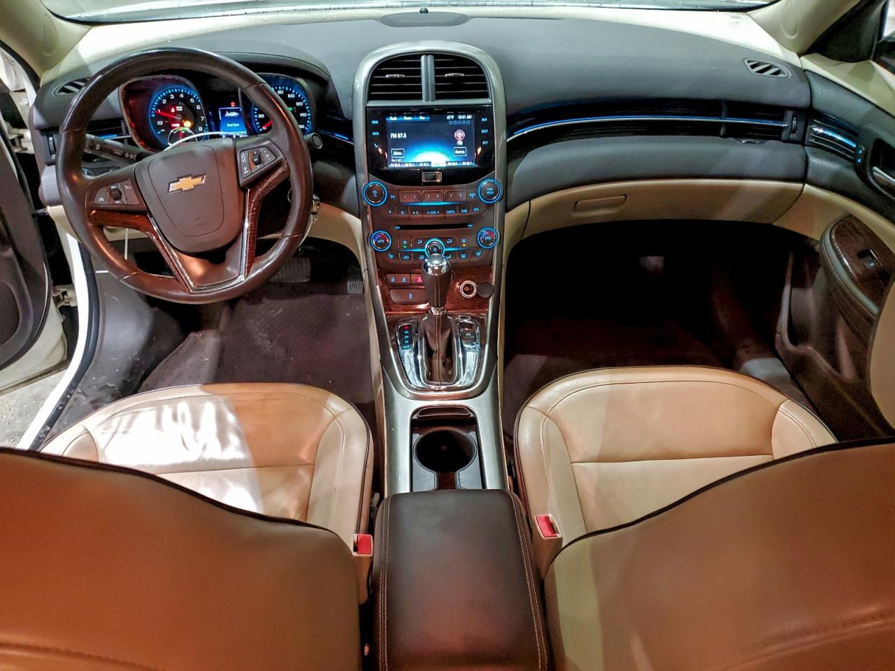 2013 CHEVROLET MALIBU 2LT photo 8