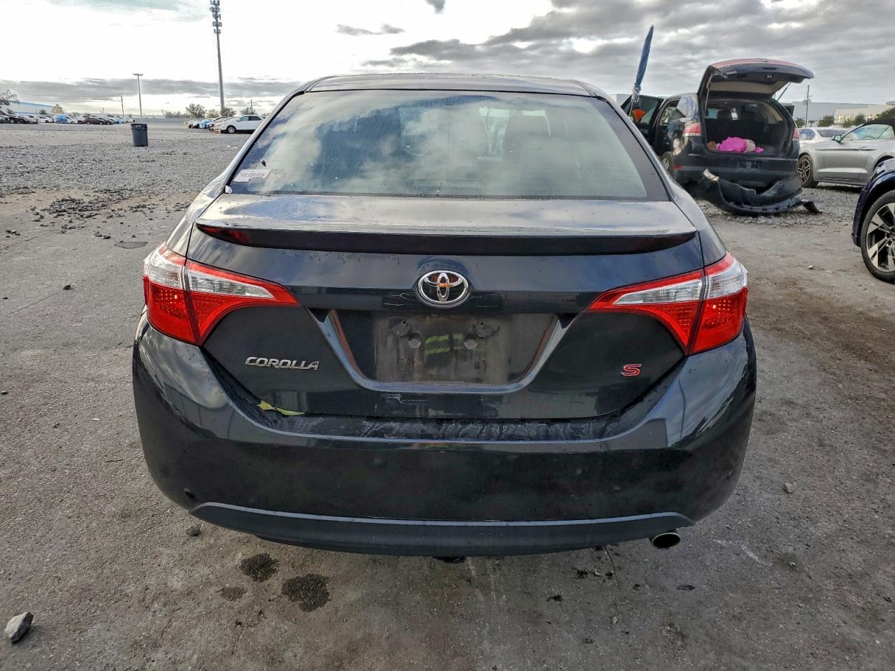2016 TOYOTA COROLLA L photo 6