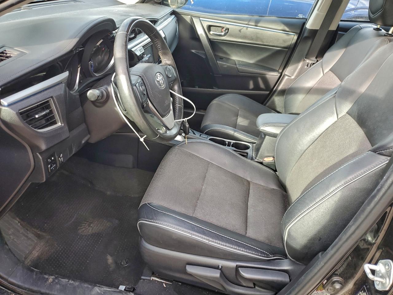 2016 TOYOTA COROLLA L photo 7