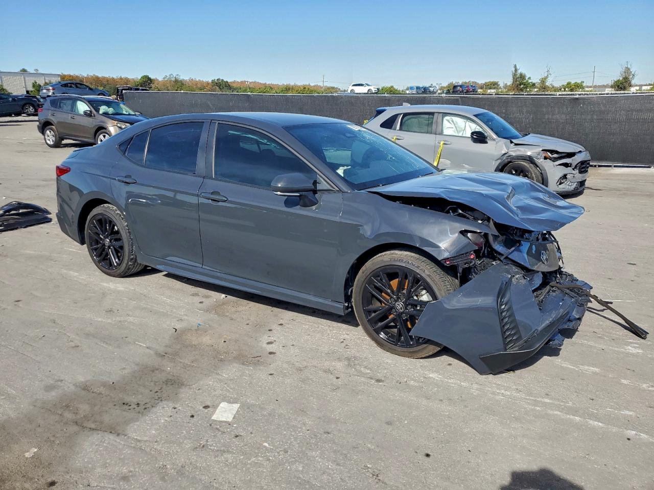 2025 TOYOTA CAMRY XSE photo 4