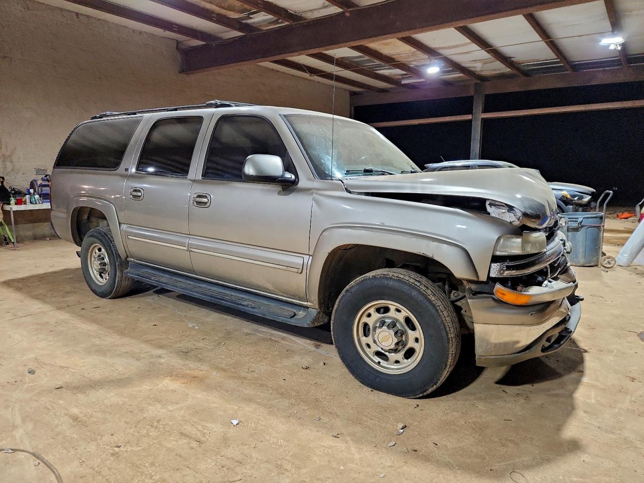 2001 CHEVROLET SUBURBAN K2500 photo 4