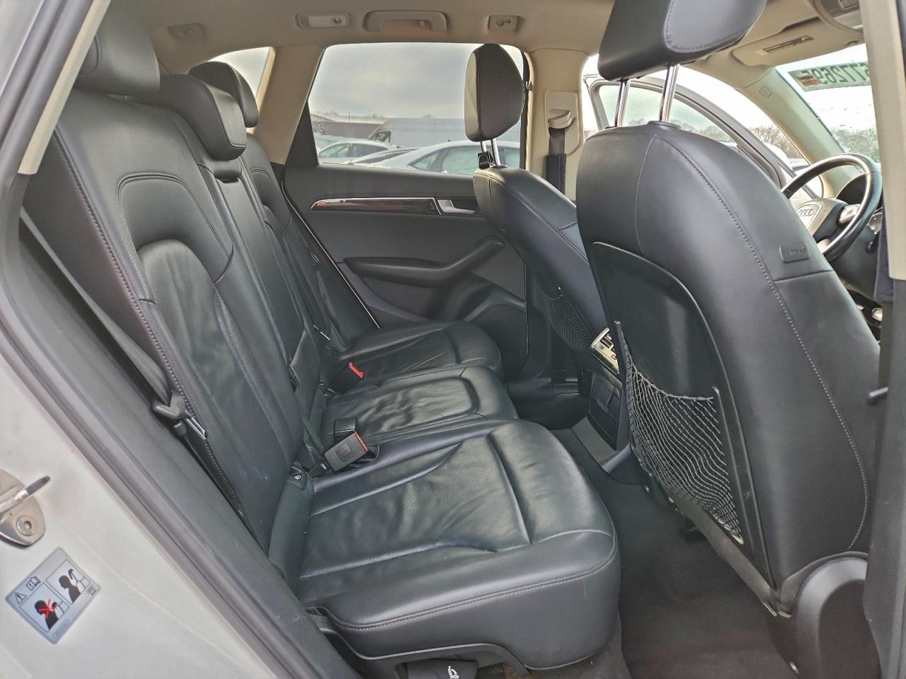 2012 AUDI Q5 PREMIUM PLUS photo 11