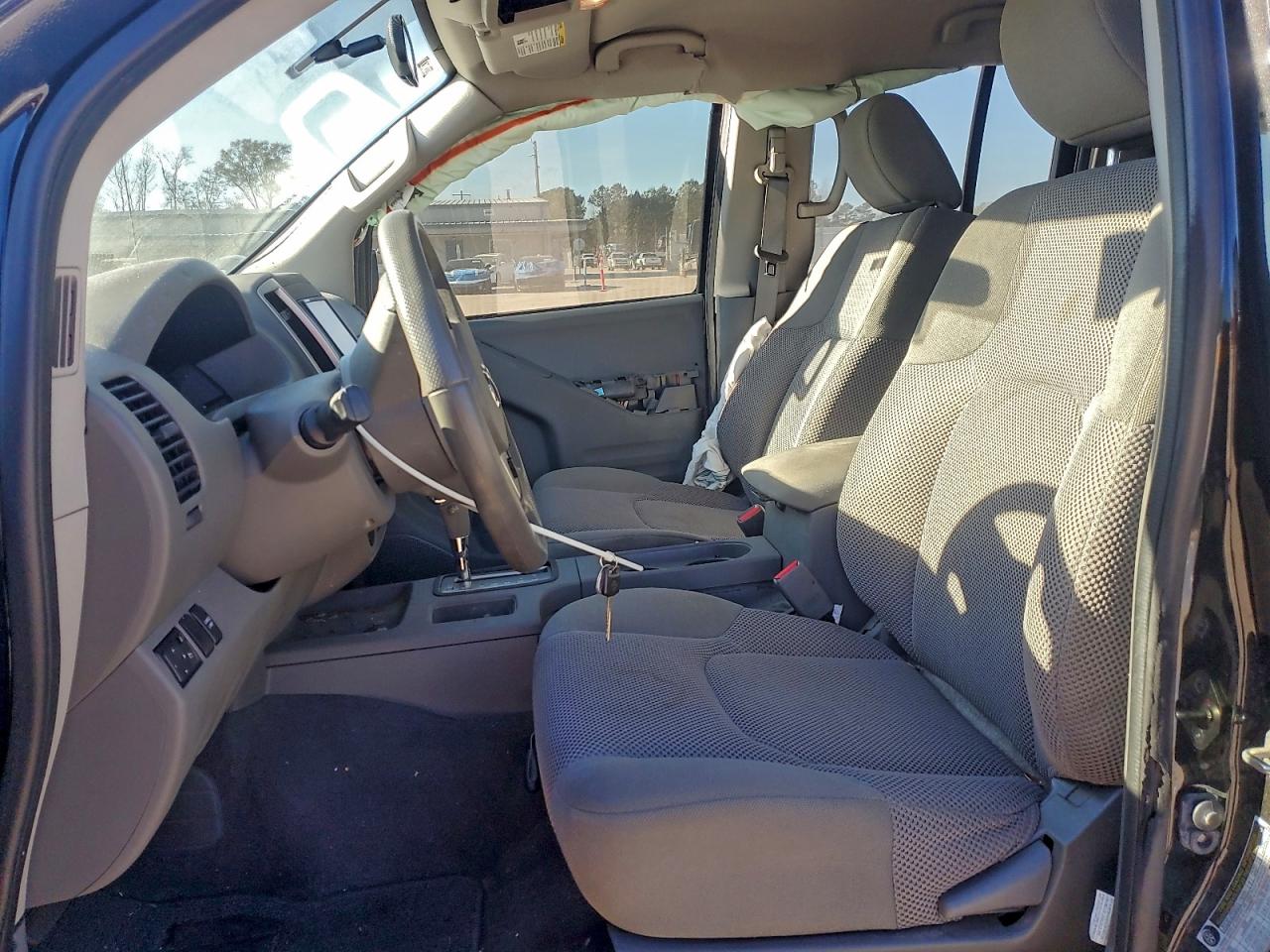 2019 NISSAN FRONTIER S photo 7