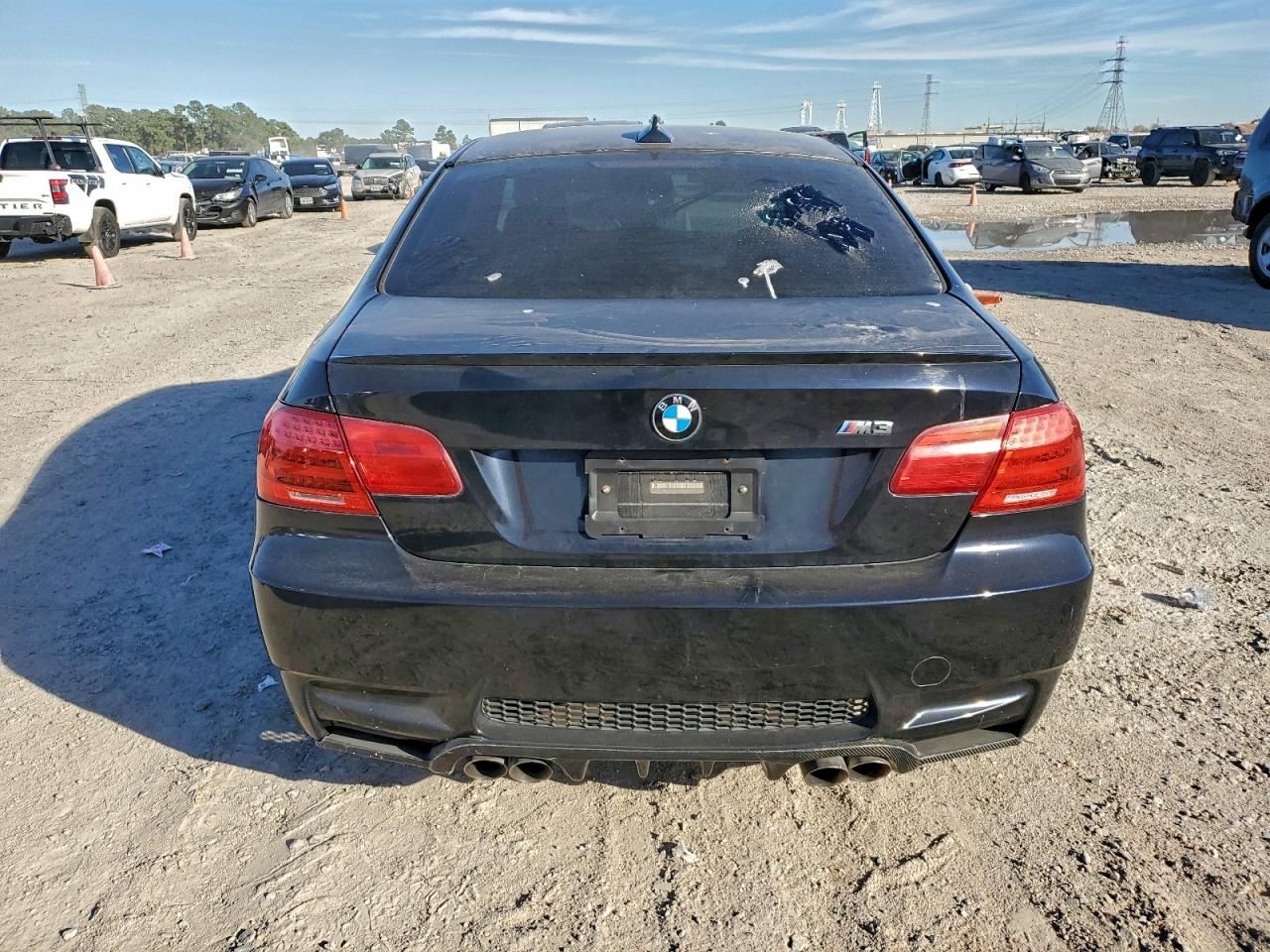 2011 BMW M3 photo 6