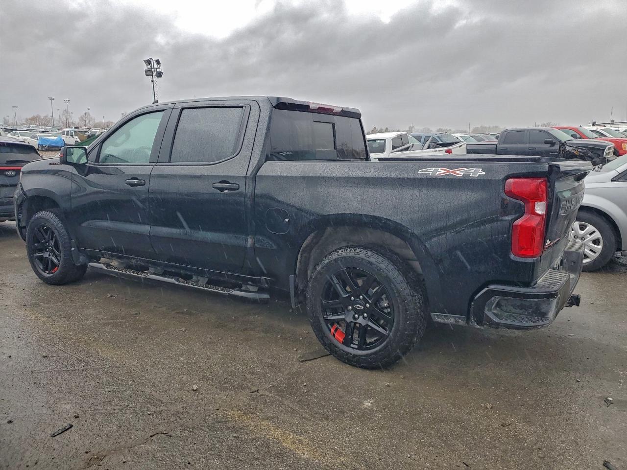 2024 CHEVROLET SILVERADO K1500 RST photo 2
