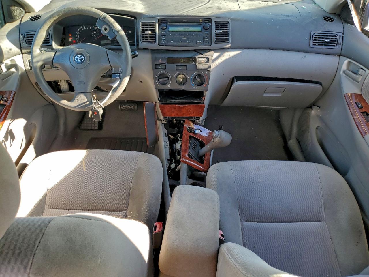 2006 TOYOTA COROLLA CE photo 8