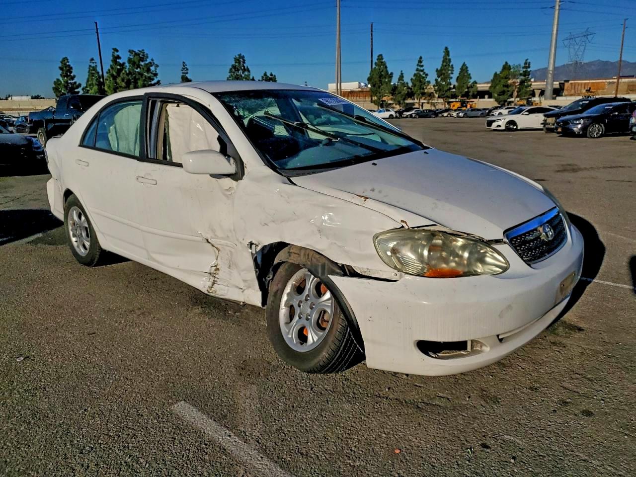 2006 TOYOTA COROLLA CE photo 4