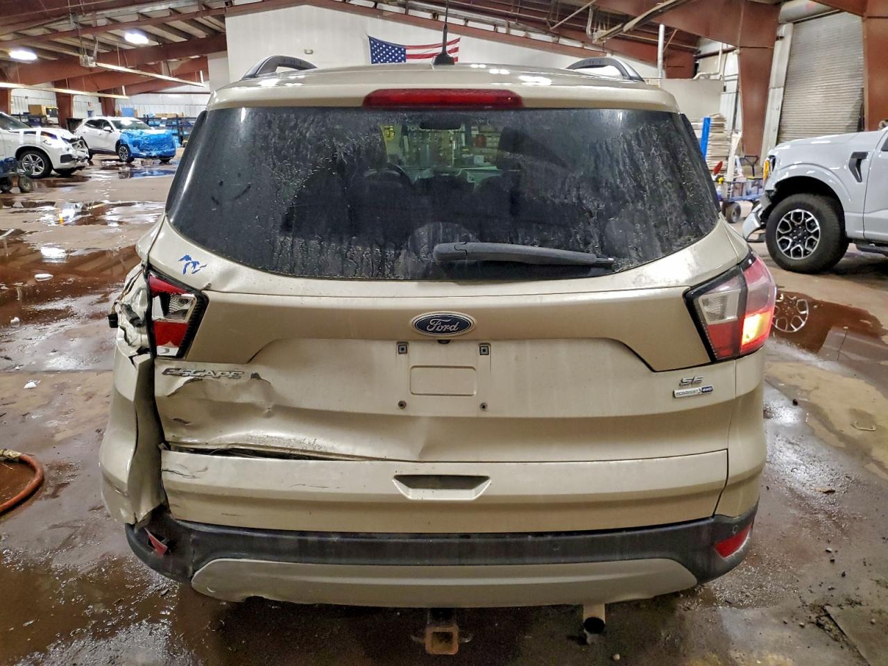 2017 FORD ESCAPE SE photo 6