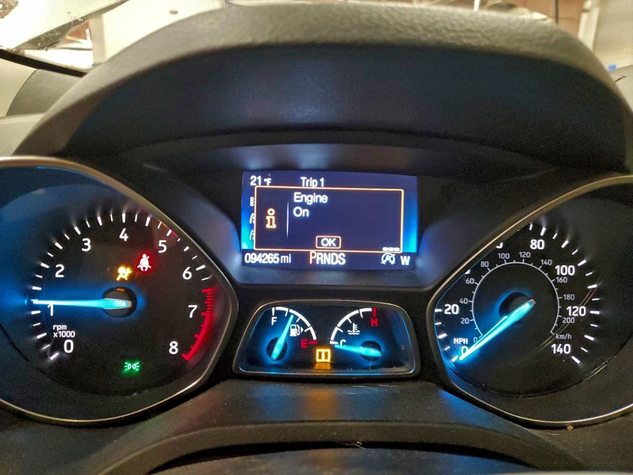 2017 FORD ESCAPE SE photo 9