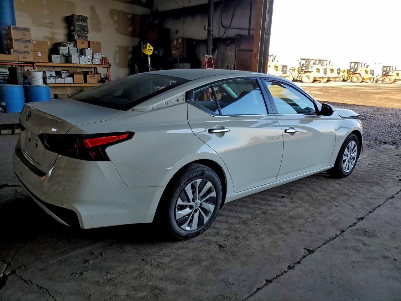 2024 NISSAN ALTIMA S photo 3