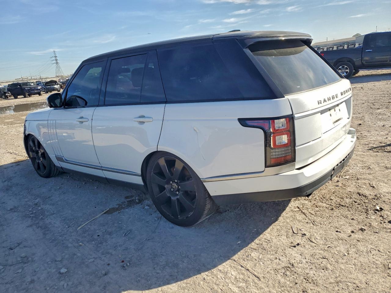 2013 LAND ROVER RANGE ROVER SUPERCHARGED photo 2