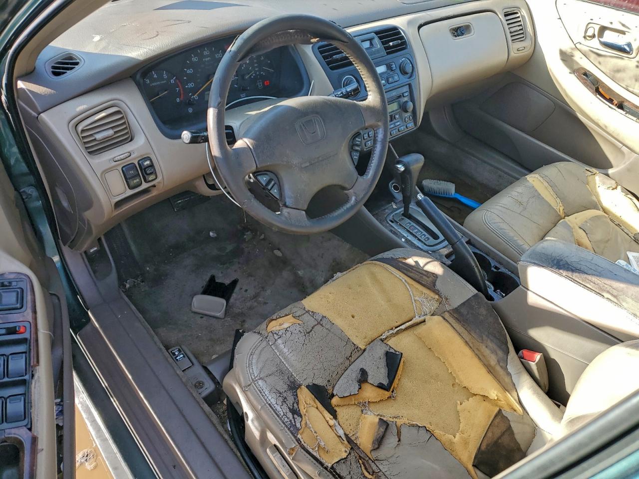 2002 HONDA ACCORD EX photo 8